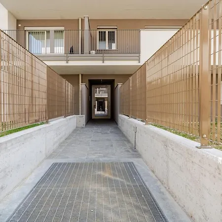 New Bamboo Airport Trade Fair Appartement *